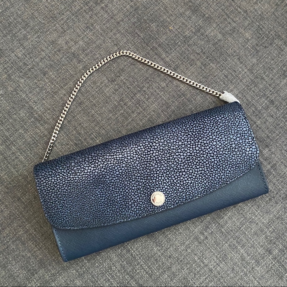 Michael Kors wristlet 3 in1 wallet NWT - Picture 2 of 8